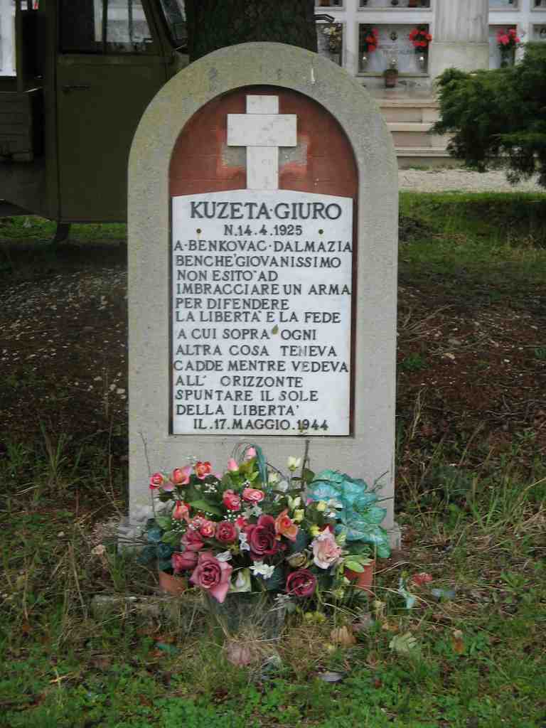 La tomba di
                  Kuzeta o Franisic