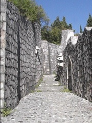 Spomenik Partizanima,
                                        Mostar